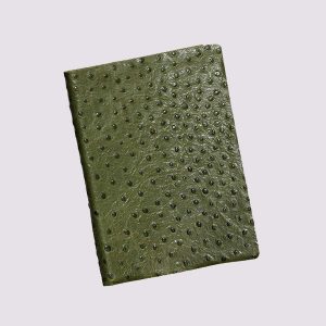 Кожаный ежедневник в зеленом цвете